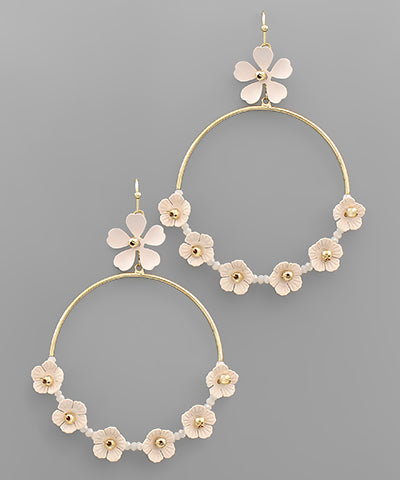 Ivory/GD Color Coat Flowers Hoop Earrings